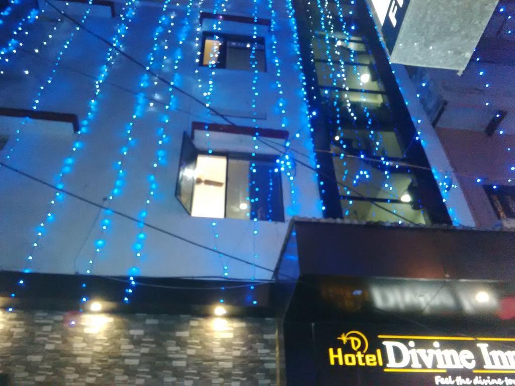 Hotel Divine Inn Váránaszi Szoba fotó